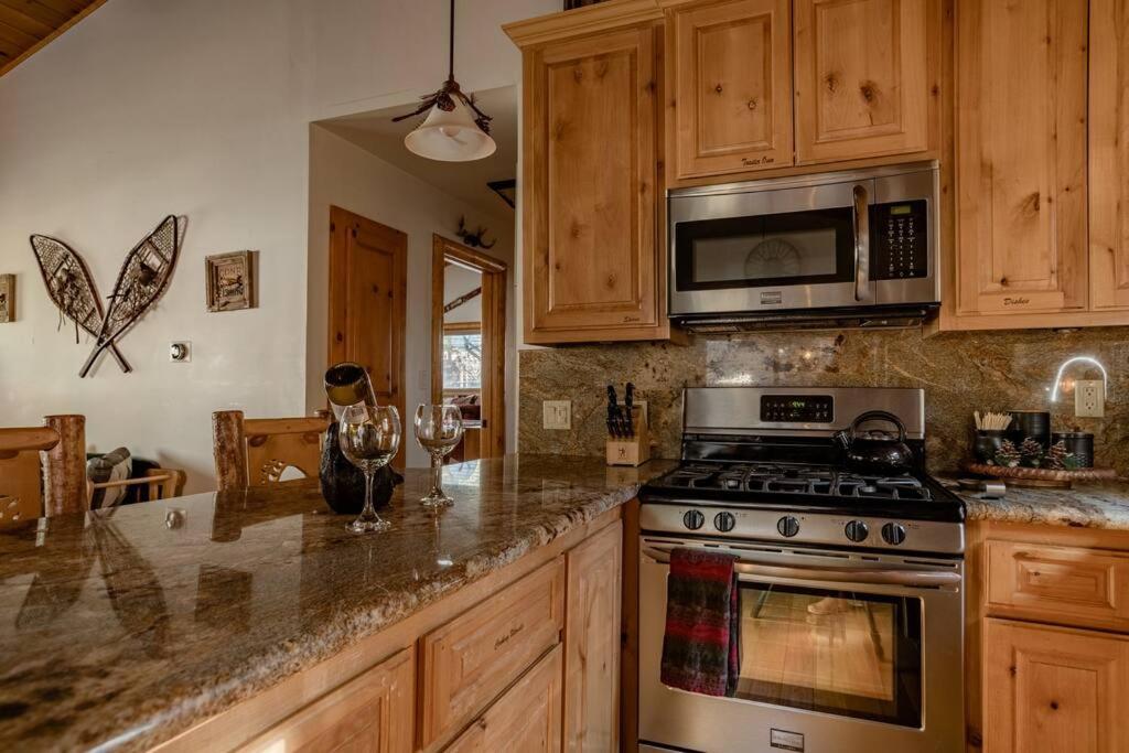 Hot Tub*Kids Room*Family Cabin Big Bear City Esterno foto